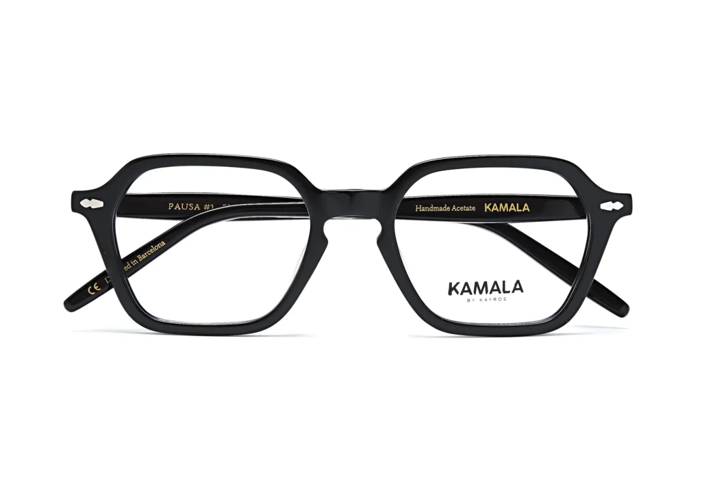 Gafas graduadas de acetato Kamala PAUSA Black en vista lateral