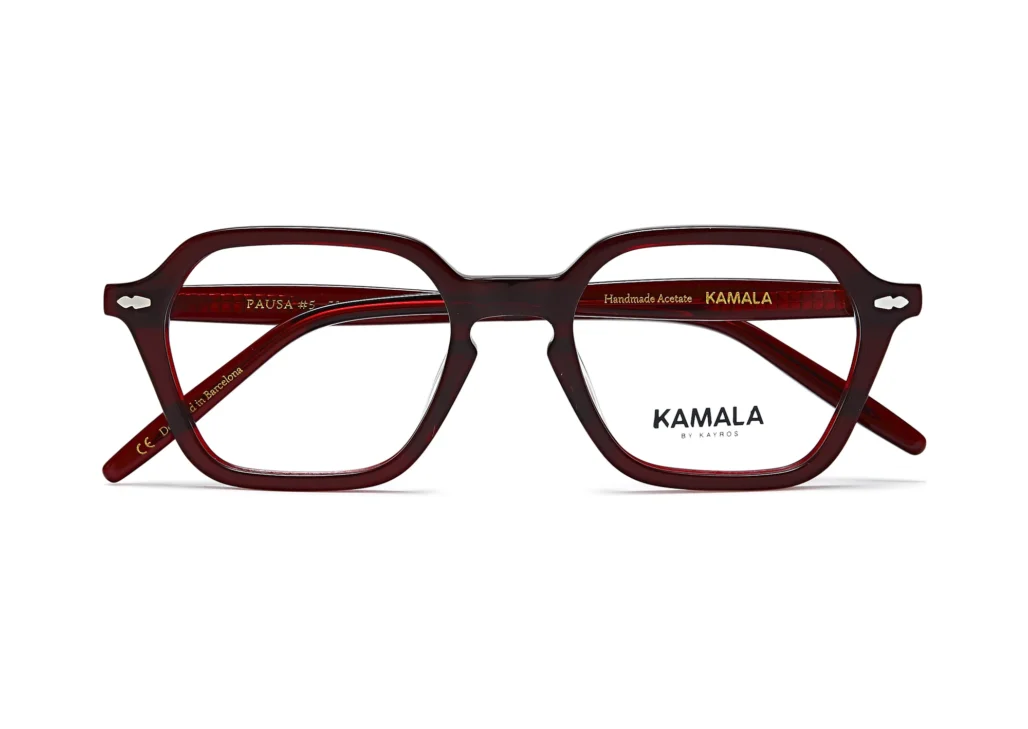 Gafas graduadas de acetato Kamala PAUSA Wine en vista lateral